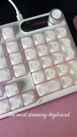 She’s beautiful, gorgeous, stunning…and for only $35?! 🤩🤍@FURYCUBE Official Store #keyboard #creamykeyboards #aesthetic #tiktokshop #office