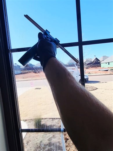 #spreadkindness #windowcleaning #bekind #moorewindowcleaning #oklahomawindowcleaning