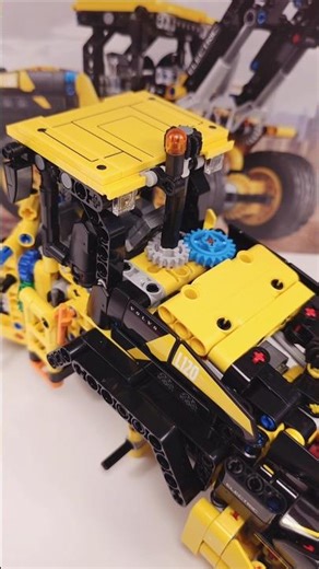 LEGO Technic Volvo L120 Electric Wheel Loader (42209)[973 pcs] Speed Build #shorts TBBL
