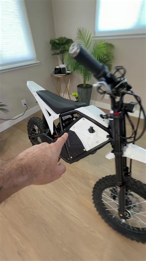 GeekDeals (@geekdeals)’s videos with original sound - GeekDeals