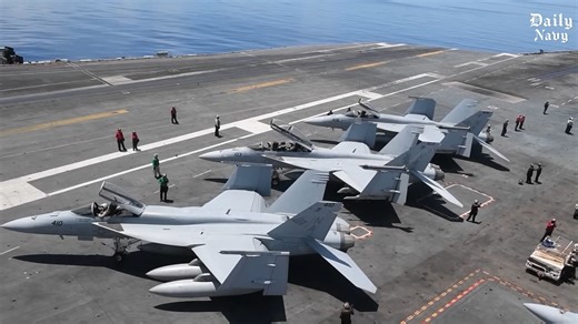 How US Navy drops massive anchor chain to stop a moving aircraft carrier