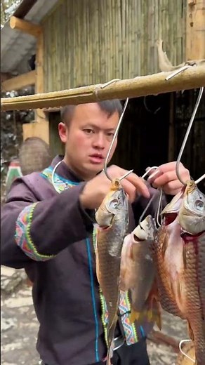ASMR MUKBANG：PICKLED DONG FISH IN VINEGAR, SO FRAGRANT