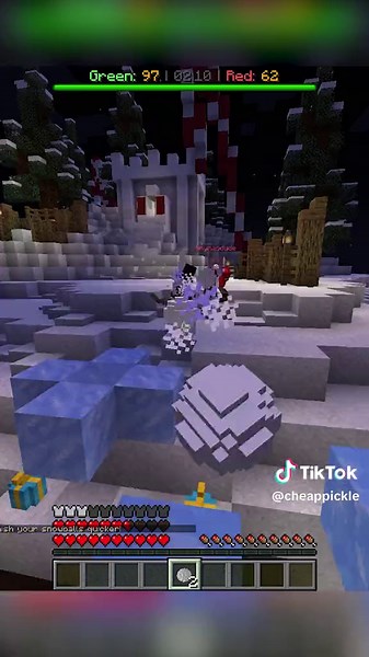 CheapPickle (@cheappickle) - we throw balls of snow at eachother to see who is the best #youtube #gaming #minecraftfunny #cheappickle @tinymacdude