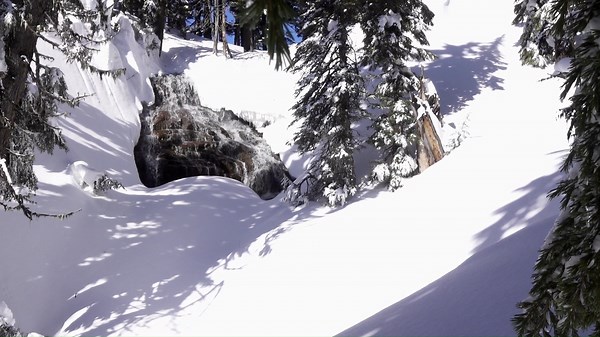 Skiing and snowboarding aren't the only ways to enjoy winter at Mt. Hood Meadows: we also have a number of great Snowshoe Tours available! These tours feature guided hikes in the morning, afternoon, and even at night, taking you to alpine meadows, gorgeous waterfalls, and more. We have several options to choose from to suit your schedule and interests... visit our Snowshoe Tour page to find the one you like best! https://www.skihood.com/en/the-mountain/snowshoe-tours 📹 Ben Mitchell | Mt. Hood M