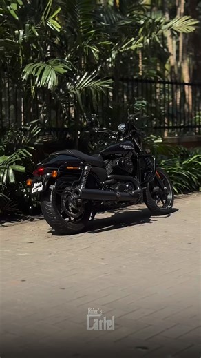 Rider's Cartel on Instagram: "2018 Harley Davidson Street 750 ABS Original KL reg. 1st owner 22k km done only! Accessories- Genuine H-D Engine guard Screamin Eagle exhaust Bike is in mint condition, ready to ride ! #harleydavidson #street750 #bike #premium"