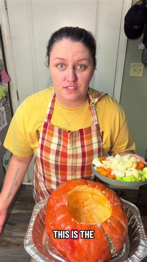Viral Pumpkin Soup in a Pumpkin: Success or Failure? (Part 1)