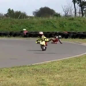 27K views · 648 reactions | Mini GP Crash | Moto Pasión 2.0 | Facebook