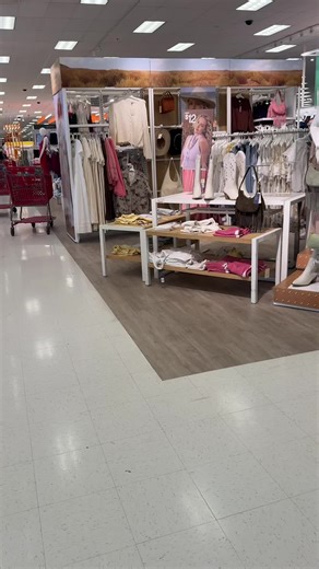 Idk it’s giving cheap cosplay | cosplay outfits