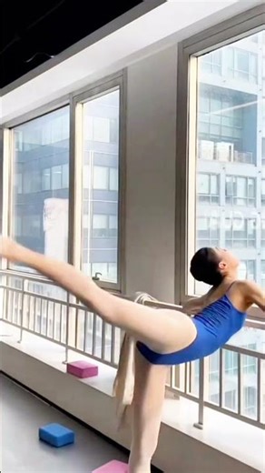 Blue Leotard Chinese Classical Dance Girl 💙🩰 Flexibility Stretching