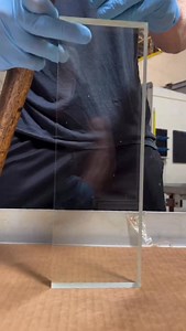 Artist @Electron_Impressions uses particle physics and high-voltage electrons to trap real lightning patterns inside acrylic, creating permanent Lichtenberg figures that look like electricity caught mid-strike. Science you can see. Art you can feel. ⚡️🌩️ Artist @electron_impressions ☄️ | Doesartwork