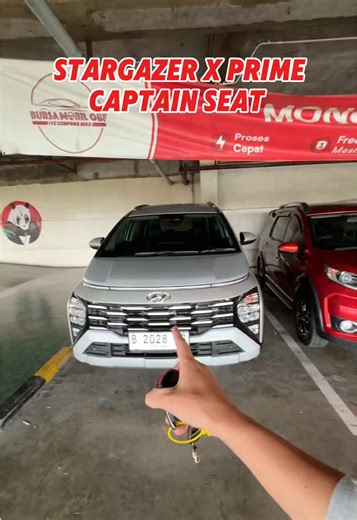 ‼️ BACA DESKRIPSI ‼️ MERK / TYPE : Stargazer X Prime Captain Seat Bluelink IVT Facelift FITUR : captain seat, bluelink, SOS, Premium bose speaker, ambience light, 6 airbag, lane keep assist, autobrake, active steering wheel, valet mode, android auto, apple carplay wireless, tyre pressure monitor system, digital speedometer, 4 mode driving (eco, normal, sport, smart), etc ODO / KM : 51rb (Service Record) PAJAK : 01.2027 TAHUN PEMAKAIAN / NIK : 2024/2023 WARNA : Iconic Color - Matte Grey SURAT : L