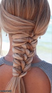 Beach day = braid day 🌊 Do you braid your hair on vacation? #easybraid #summerhair #braidstyles #hairideas #hairlove #hairgoals #hairinspo #summerhairstyle #hairtutorial #hairtrends | Another Day Another Braid
