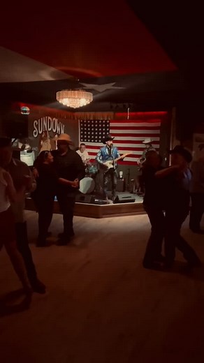 98 reactions | Michael Monroe Goodman doing some Z.T. | Sundown, Llano | Facebook