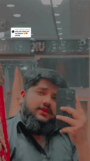 Understanding View Problems on Social Media