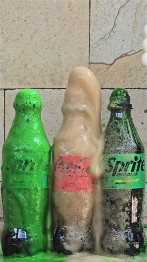 Mentos Drop Challenge Sprite vs Cola