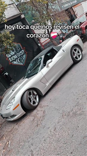 dicen que aqui te arreglan el ❤️‍🩹 #racingsociety #corvette #musclevamcustoms