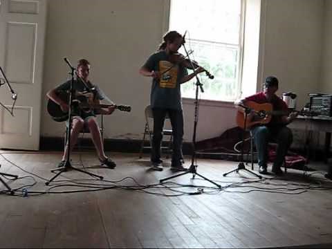 Apalachicola Waltz - Old Time fiddle contest 2011