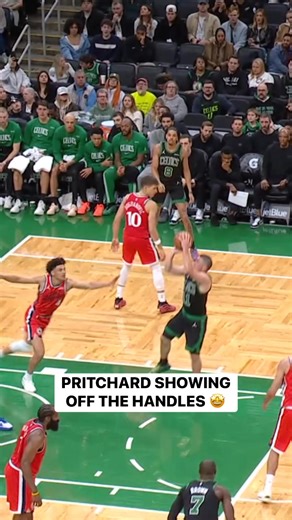 1.1M views · 3.1K reactions | “Playground P for 2!”  Payton Pritchard flashes the handles and the footwork to hit the tough midrange fadeaway!  LAC-BOS • LIVE on NBA League Pass ➡️ https://www.nba.com/how-to-watch-game-redirect/0022500233?partnerRef=NBA&platform=Facebook&surface=Post | NBA | Facebook