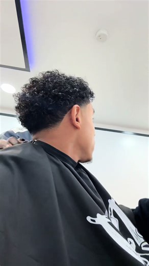 Explore Mo's Barbers Shop on Swahili TikTok