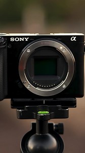 Different sensor sizes - Lesson 02/03 - Simply Learn Photography 📸 Get my full photography course for beginners ⤵️ https://learnfromben.com/collections/english/products/simply-learn-photography-course-for-photography-beginners 👩‍💻 Subscribe to my English Youtube channel for free photography lessons ➡️ https://www.youtube.com/learnfromben Ad - 🧥 Best outdoor clothing for photographers ➡️ https://haukland.us #jaworskyj #photography #learnphotography #photographycourse #beginners #travel #photo
