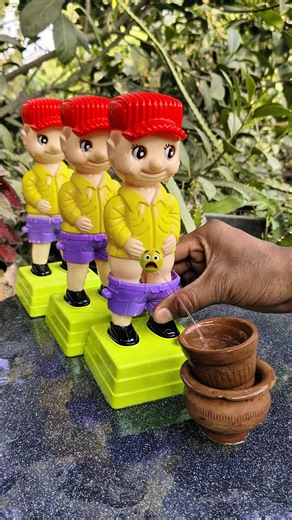 (AP-1162) “HE CAN’T HOLD IT! RIDICULOUSLY FUNNY TOY REVIEW THAT WILL MAKE YOU LAUGH! 🤣🔥” #short