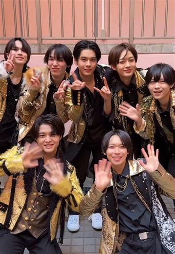 Happinessを届ける魅力的な瞬間🌟