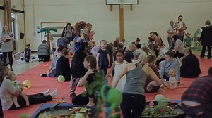 🌈 Unlocking the Magic of Messy Play! 🎨✨ Did you know that messy play isn't just fun—it's also incredibly beneficial for your child's development? Here's why Messy Play with Mess Around is an absolute MUST for every child: Sensory Exploration: Messy play engages all the senses, allowing children to explore different textures, smells, and sensations, fostering sensory development and awareness. Creativity and Imagination: From finger painting to sensory bins, messy play encourages creativity and