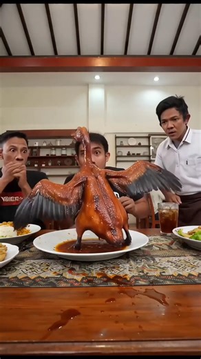 makan bebek panggang tapi hidup lagi 😱🤣 #komedi #dalban