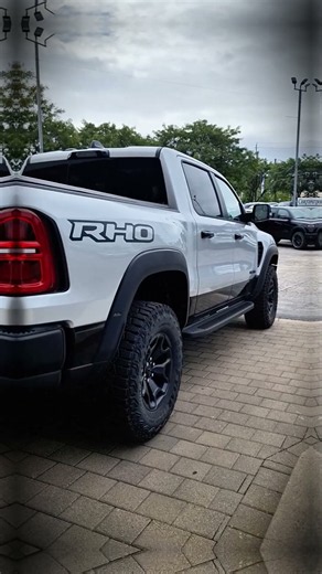 🦖 540 HP OFF-ROAD PREDATOR JUST LANDED. 🦖
