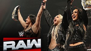 【RAW1697】谁不想得到宝贵的WWE女双冠军呢_哔哩哔哩_bilibili