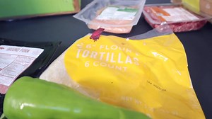 This black corn dessert is a popular one in China, usually made just in regular corn. Watch me cook a Hello Fresh meal for my kids first, Use code COOKINGBOMB14 to get up to 14 FREE MEALS plus free shipping at https://bit.ly/3mvUyqn Today I got black corn, it's has anti-inflammatory and antioxidant benefits. Black corn contains essential nutrients such as iron, thiamin, magnesium, vitamin A... also adds a nice texture in this "corn pancake dessert" . We eat it as a dessert or my kids eat it as a