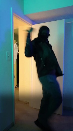 I'll never listen to floor creaks the same again 😂 #skit #robbery #blicky