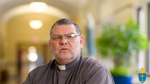 20 reactions | The three pillars of Lent are prayer, fasting, and almsgiving. Deacon Brian Selsor from St. Joseph Parish, Imperial, MO gives us some insights and ideas about almsgiving during this Lenten season. Learn more at archstl.org/Lent | Archdiocese of St. Louis | Facebook