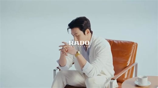 [CF] Ji Chang Wook Charts a New Course with Rado & The Captain Cook Overpole The Captain Cook Over-Pole is a worldtimer for those who move with purpose - featuring a high-tech ceramic bezel, a polished stainless steel case, and a vintage-inspired scale that’s made to travel the world in style. 지창욱 Ji Chang Wook RADO Rado PH #지창욱 #Rado #RadoxJiChangwook #RadoCaptainCook #Feelit | Ji Chang Wook Philippines