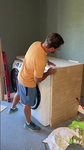 Garage laundry room reveal! #laundryroom #diyhome #interiordesign #diy #interior #homeimprovement
