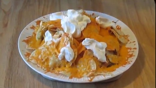 How to Make Loaded Nachos Simple & Tasty