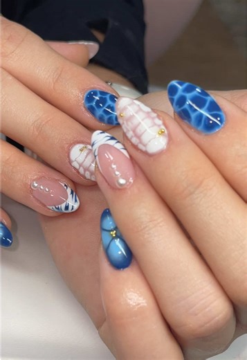 Ocean Nail Set Tutorial with Raspberry Cream Cheese