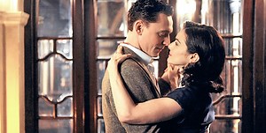 'The Deep Blue Sea' Trailer - Rachel Weisz Self-Destructs With Tom Hiddleston - SlashFilm