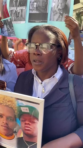 Familiares de dos hermanos muertos en el barrio las Flores piden Justicia