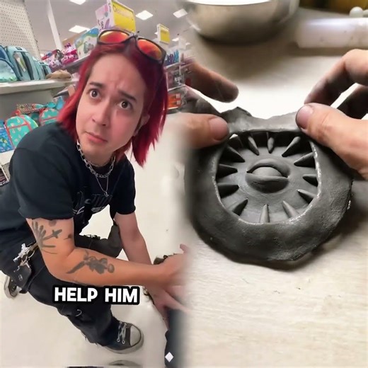 Stranger Receives Life-Changing Gift While Buying Toys for Children‪@TX2OFFICIAL‬