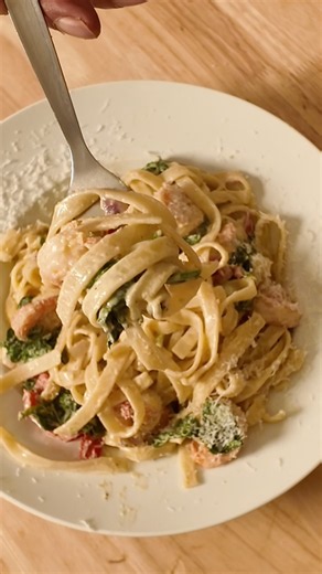 🍤 Creamy Pesto Shrimp Pasta | Restaurant Quality Date Night Dinner ❤️🍝