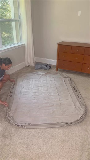 How to fold an air mattress. #foldinghacks #homehacks | Lennia McCarter