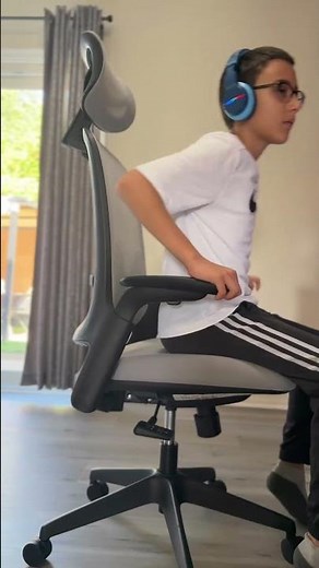 Discover Ultimate Comfort with the Boss Fabric Ergonomic Chair! #ErgonomicBliss #FamilyChair #shorts