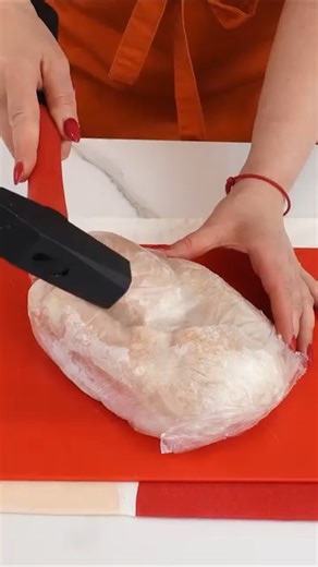 This is how you defrost meat super fast ❄️ | Clever Life Hacks