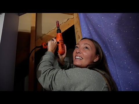Girls With Power Tools