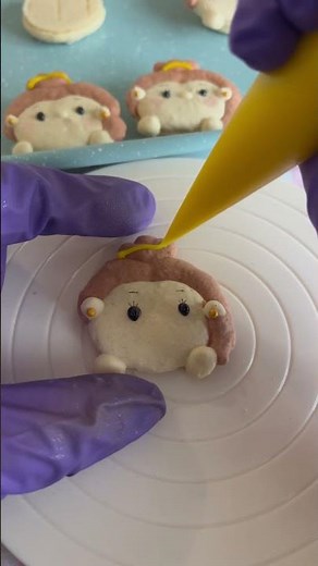 Belle macarons #macarons #beautyandthebeast #dessert #cookie #馬卡龍 #美女與野獸