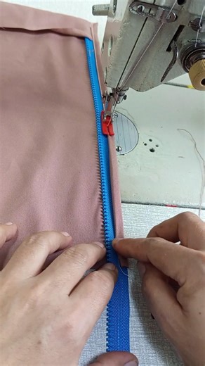 Easy Zipper Sewing Neat and Quick ResultPerfect Zipper Sewing Simple Tutorial