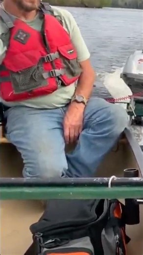 How to put a motor on a canoe