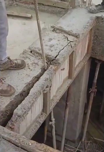Remove concrete form after pouring concrete