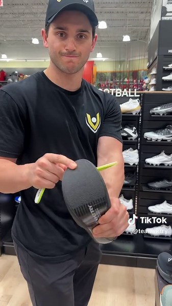 Essential Guide to Choosing Football Cleats